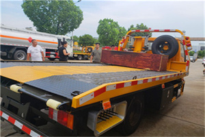 杞县附近拖车电话号码服务